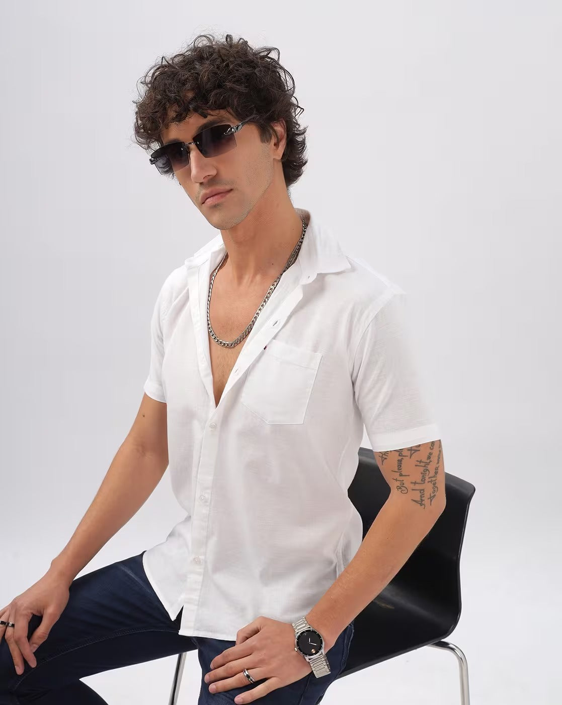 Men Slim Fit Shirt with Patch Pocket