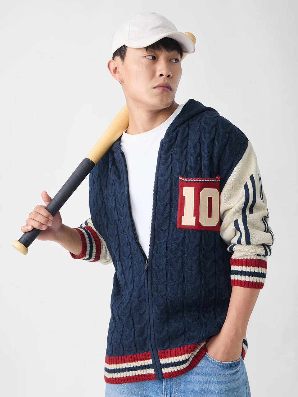 Hooded Sweater: Vista