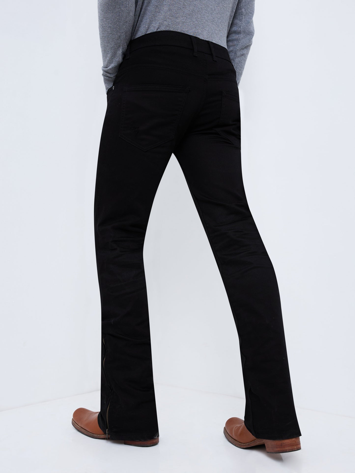 Men's Basic Black Bootcut Jeans With Zipper Bottom