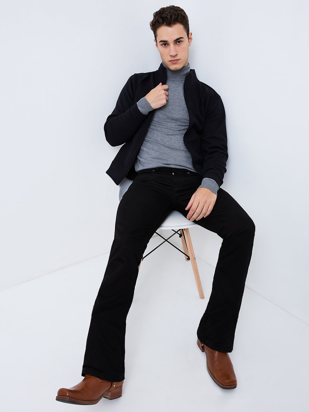 Men's Basic Black Bootcut Jeans With Zipper Bottom