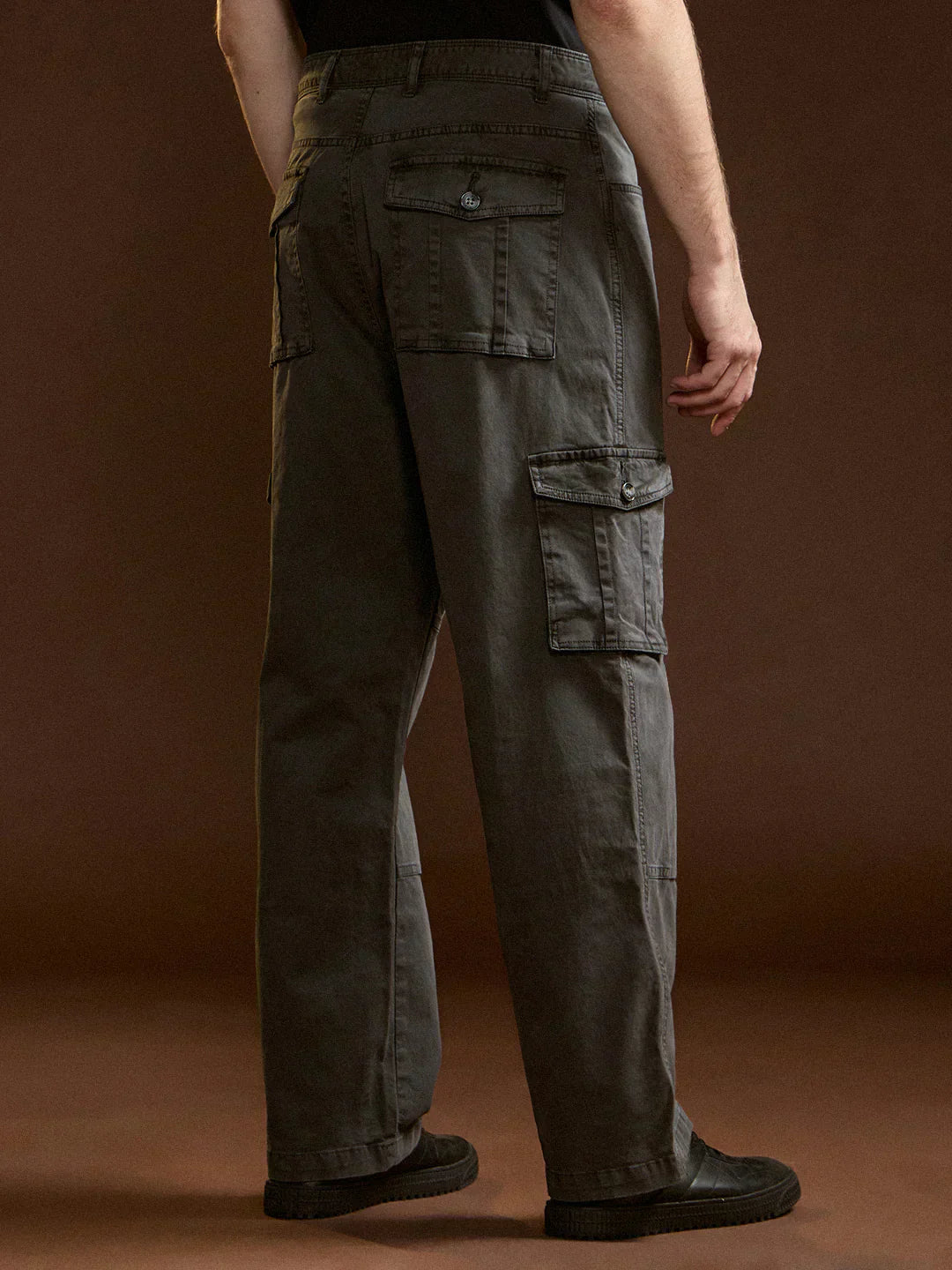 Grey Solid Straight Fit Functional & Stylish Cargo Pant