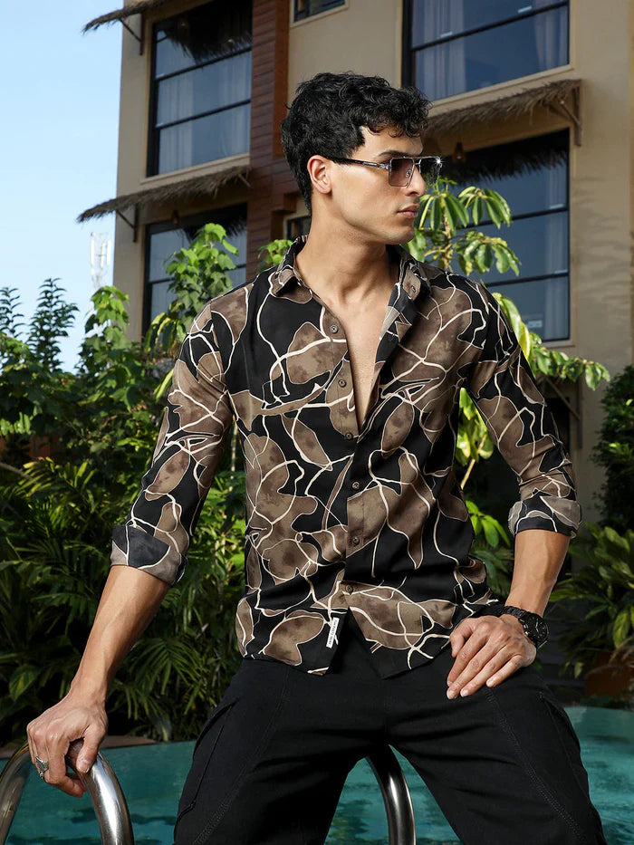 Artistic-Foliage Lined Imrprint Shirt