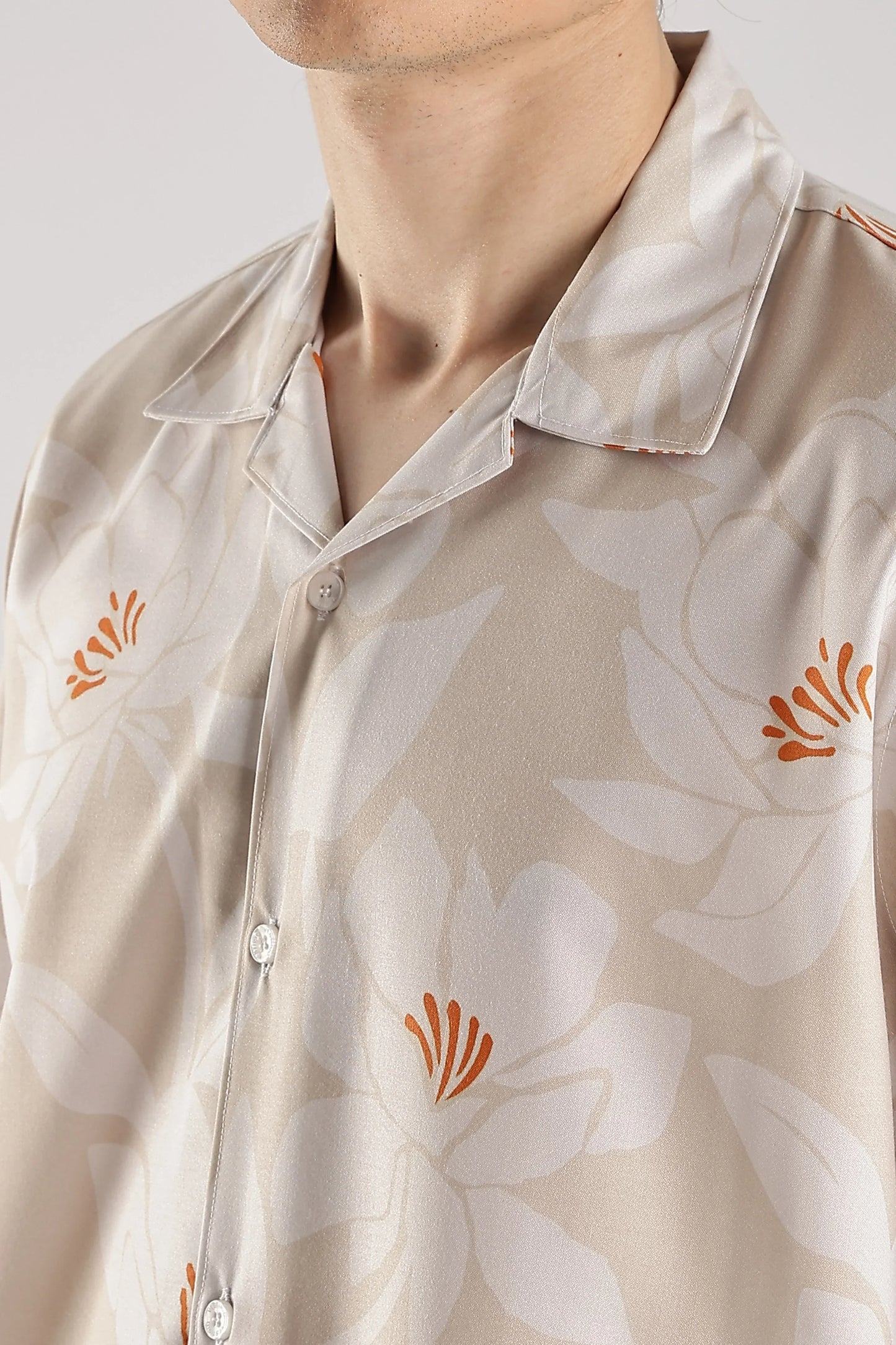 Biege floral printed hawaiian shirt