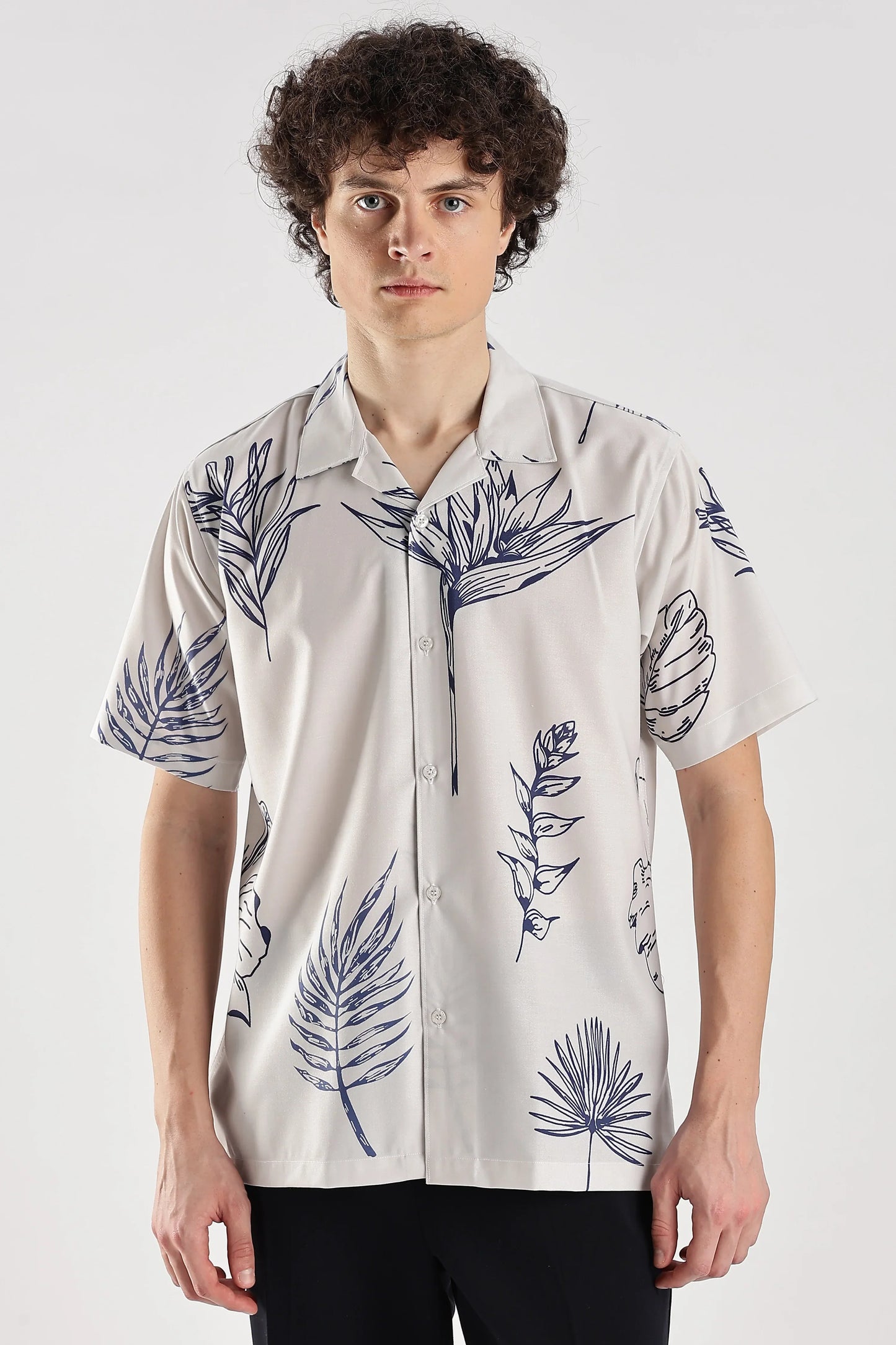 Leaf printed short sleeve shirt for men